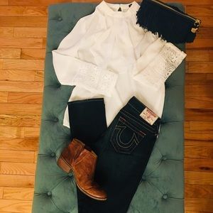 True Religion bootcut dark wash jeans size 25